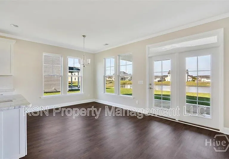 196 Brickhill Cir — Photo 6
