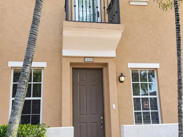 14630 SW 6th St #2-11, Hollywood, FL 33027