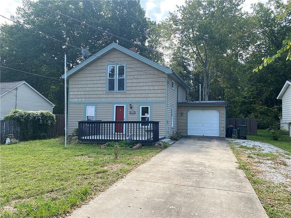 1st image of 23723 Parkwood Dr