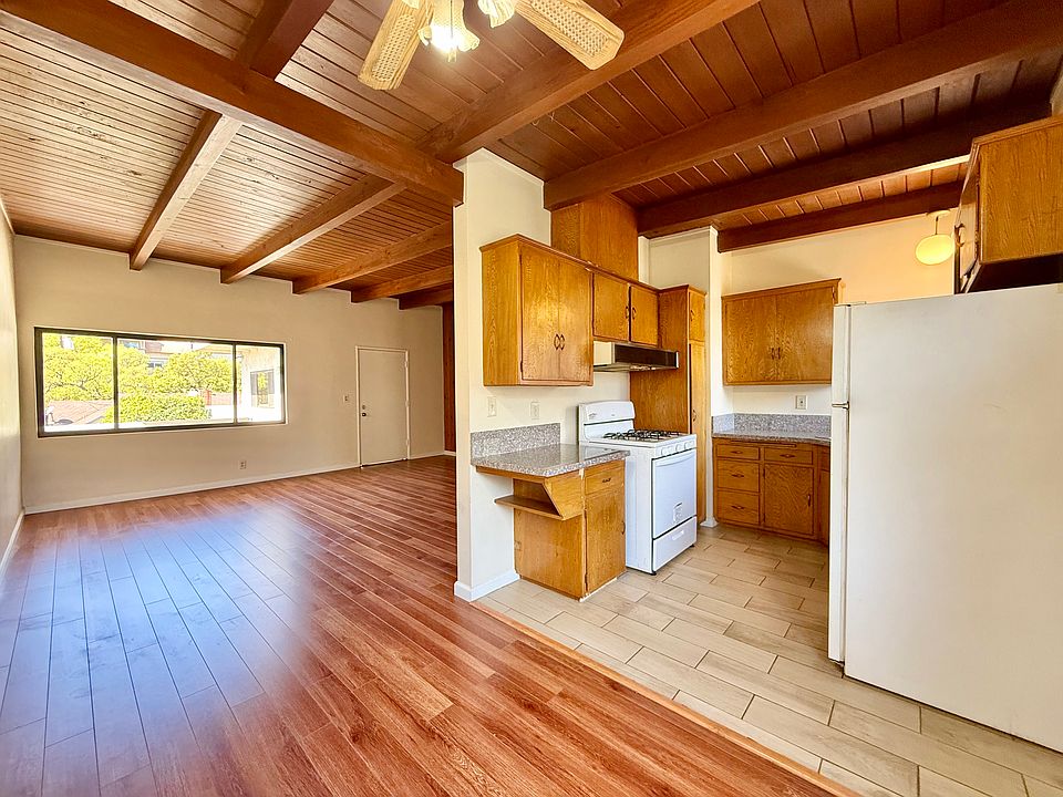 1st image of 1338 N Columbus Ave APT D