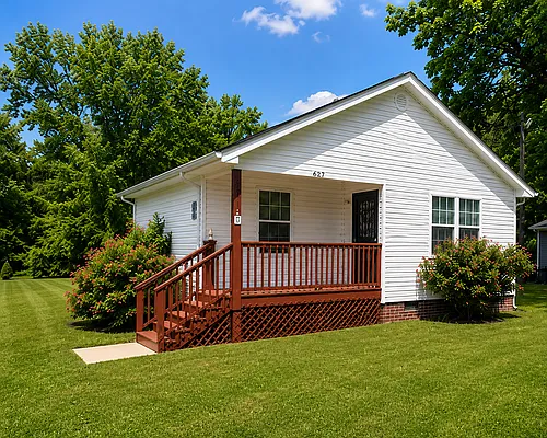 627 Alex Dr Photo 1
