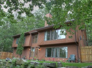 1 High Mountain Rd, Ringwood, NJ 07456