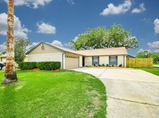 9802 Rustic Rock Rd, La Porte, TX 77571