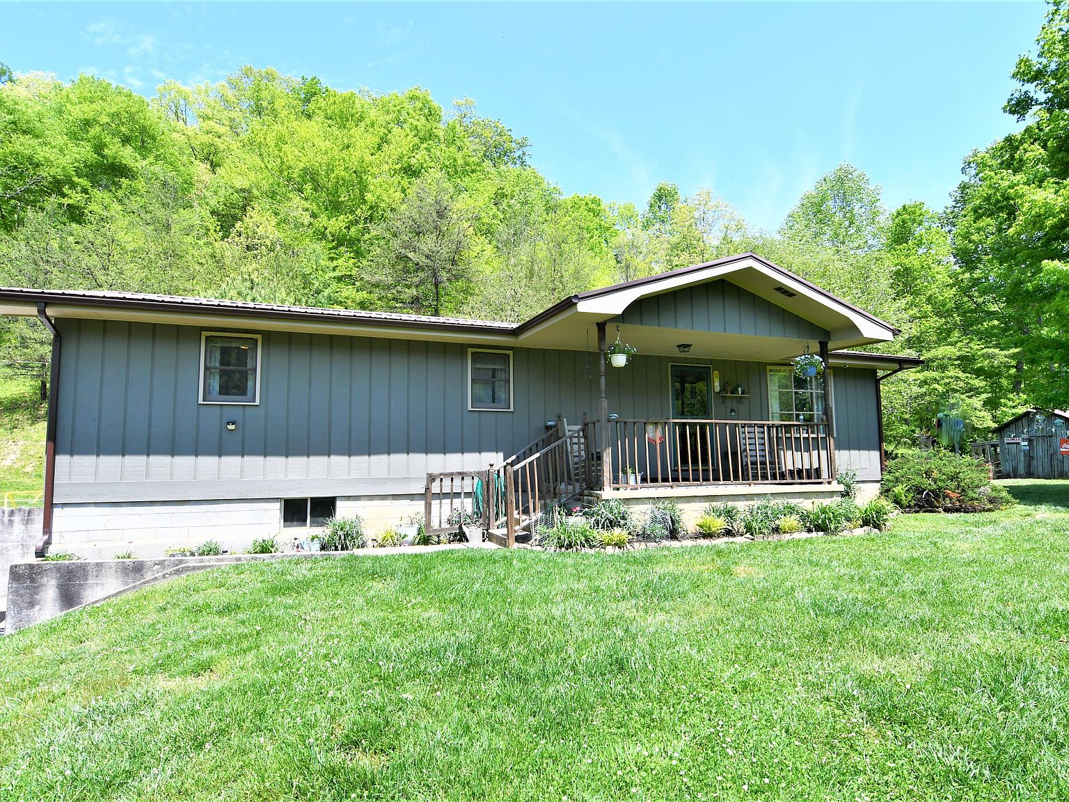 8075 State Highway 378, Vancleve, KY 41385 Zillow