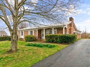 109 W Buck Ave, Rural Retreat, VA 24368