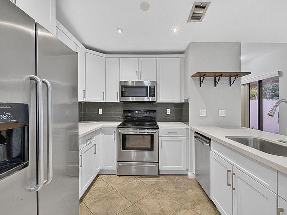 3rd image of 3076 S Oakland Forest Drive #503