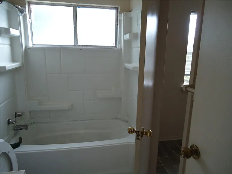 7610 Lemma Dr — Photo 26