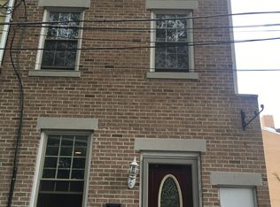 422 Sepviva St, Philadelphia, PA 19125