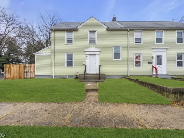 2925 Kansas Rd, Camden City, NJ 08104