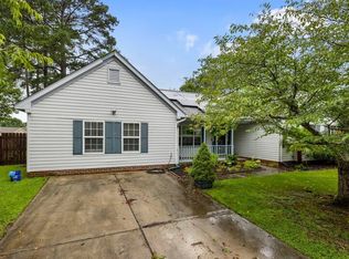 2429 Cherry Blossom Dr, Suffolk, VA 23434