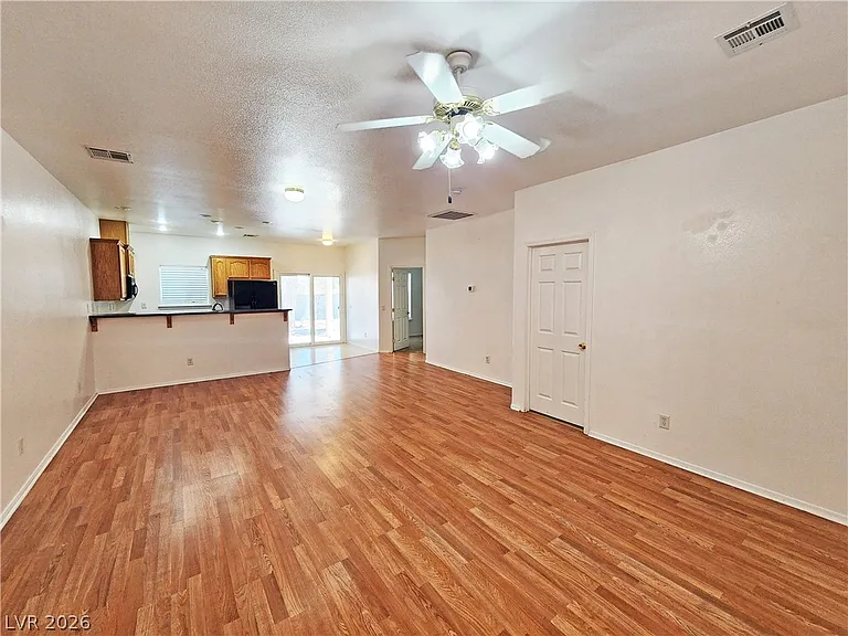 530 Bourbon St #4 — Photo 8