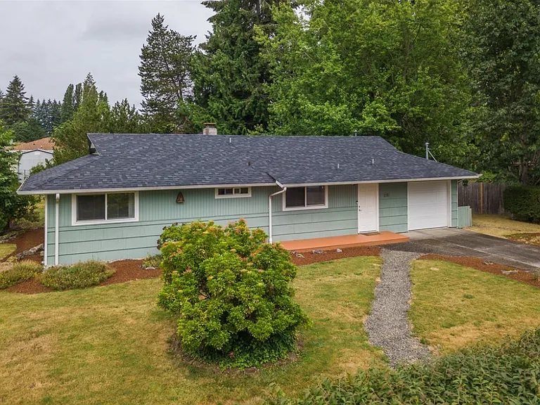 1319 Gemini St SE — Photo 28