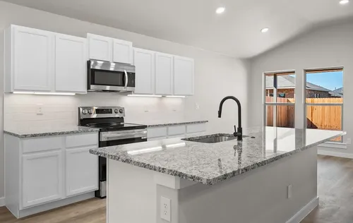 2924 138th St Photo 1