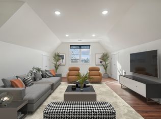 216 Dodd St APT 3, Weehawken, NJ 07086