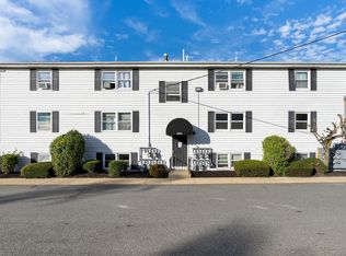 3682 N Main St APT 7, Fall River, MA 02720