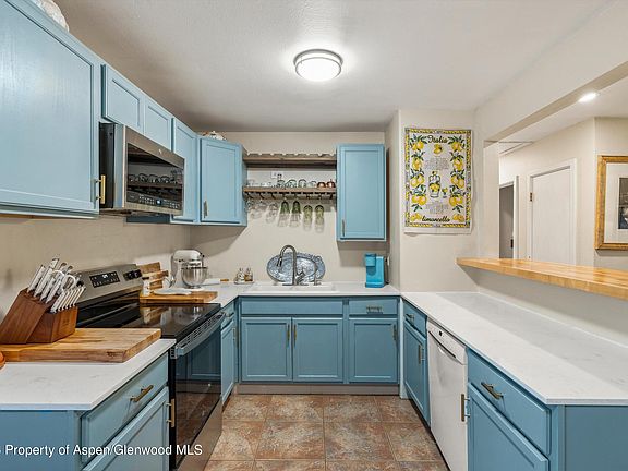 4th image of 805 Munro Ave