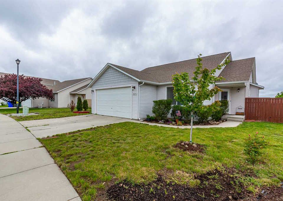 1st image of 1020 S West Dr