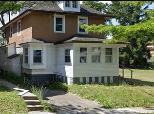 245 Roycroft Dr, Rochester, NY 14621