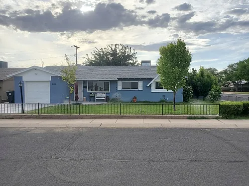 2902 Arthur St Photo 1