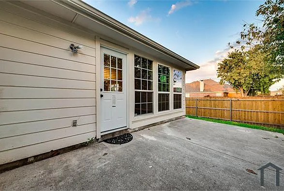 5201 Crossvine Ln — Photo 18