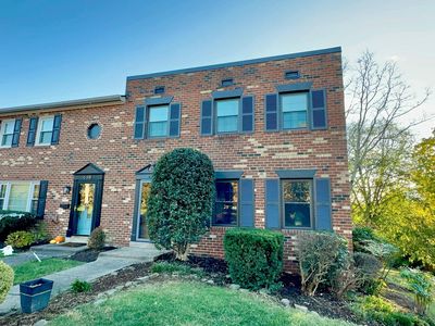 6320 Mayapple Pl, Alexandria, VA, 22312