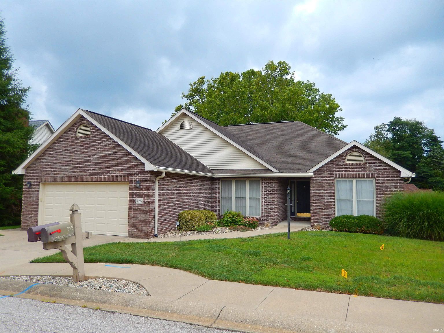 725 N Keystone Ct, Bloomington, IN 47408 Zillow