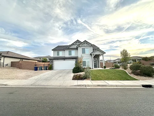 3226 E 2930 S Photo 1