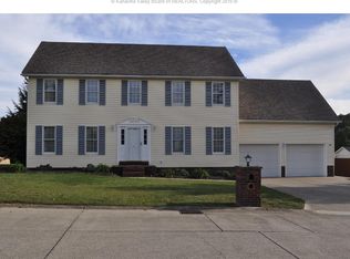 37 Meadowbrook Cir, Hurricane, WV 25526