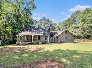 588 Sleepy Hollow Rd, Powder Springs, GA 30127