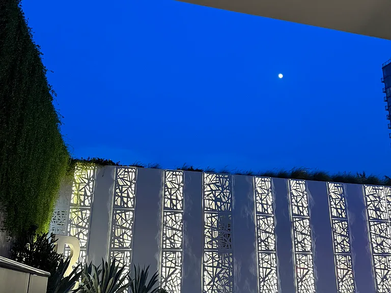2301 Collins Ave #817 — Photo 78