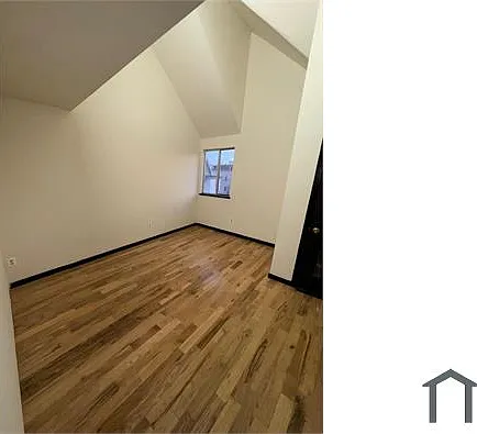 3 bed, $2,500 — Photo 4