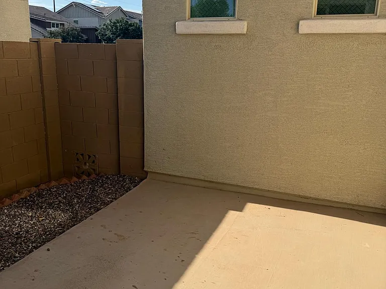 2043 E Lantana Dr — Photo 14