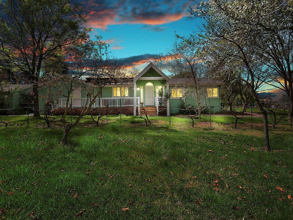 2nd image of 13665 Clay Meadows Ln