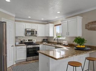 159 W Swainson Ave, Saratoga Springs, UT 84045