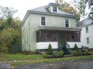 72 John St, Pittsfield, MA 01201