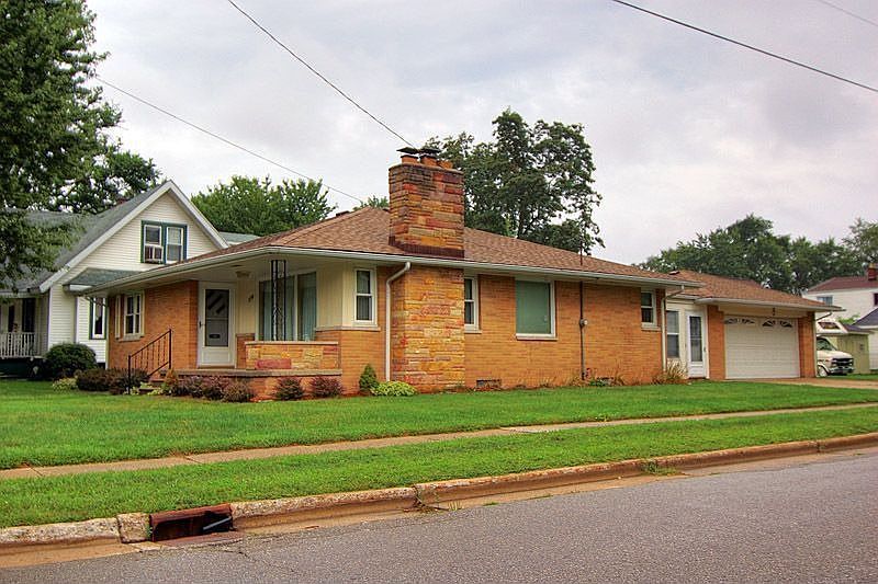 1st image of 2226 Greenfield Ave SW