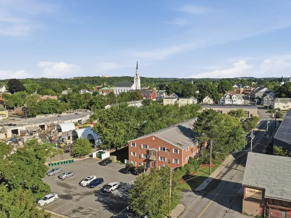 35 Prospect St APT 309, Woburn, MA 01801
