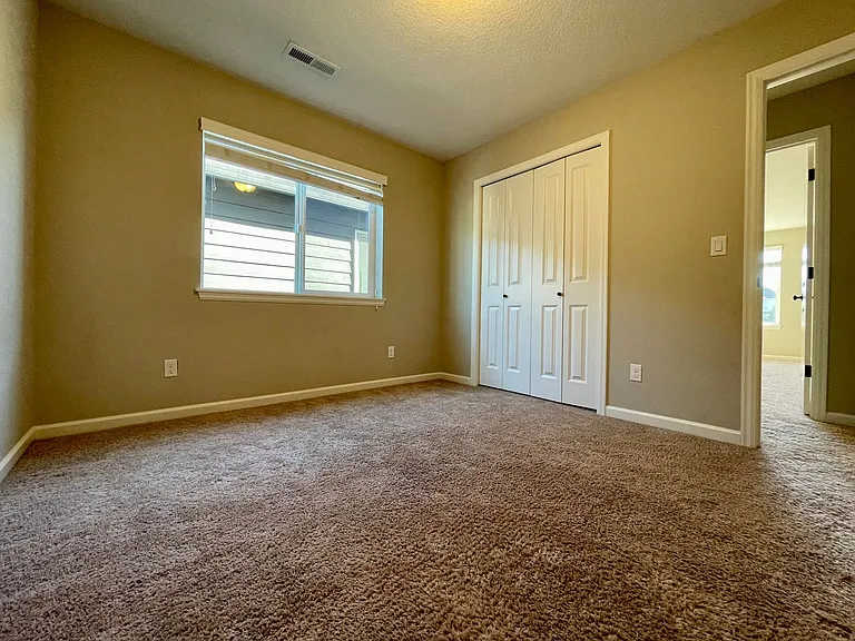 16985 NW Madrone St — Photo 13
