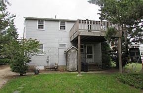 3rd image of 119 Berkeley Ave