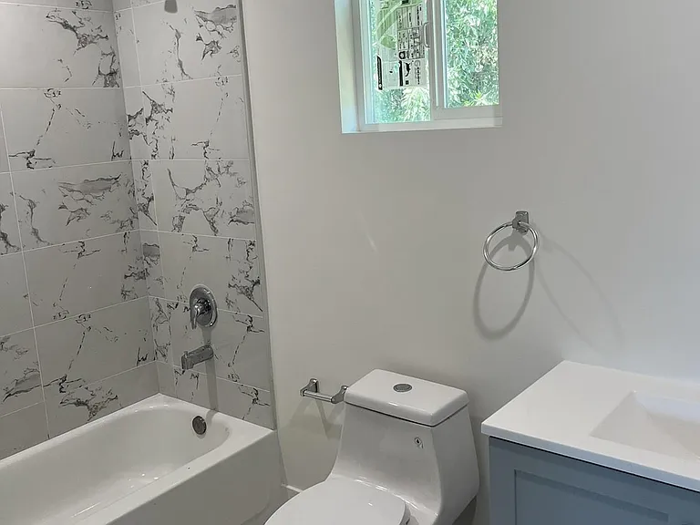 12420 Luna Pl — Photo 14