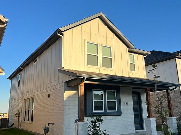2nd image of 2625 Tanager St