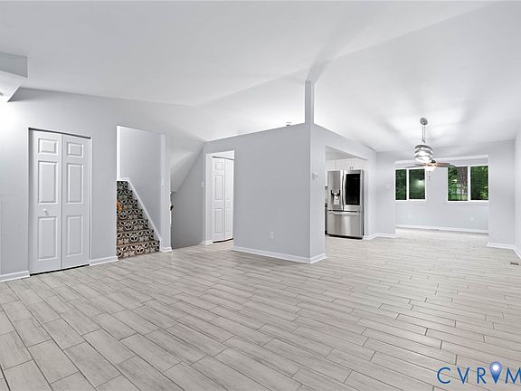 5th image of 1018 Arch Hill Dr