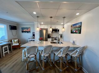 106 Americas Cup Ave, Newport, RI 02840