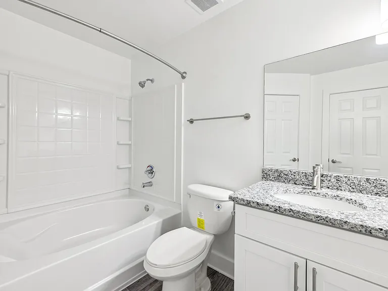 Wesley St. Claire Apartments at Lawrenceville — Photo 14