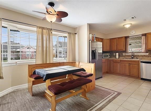 3000 Meraux Ln. Violet, LA  70092 - Kitchen has eat in dining area.