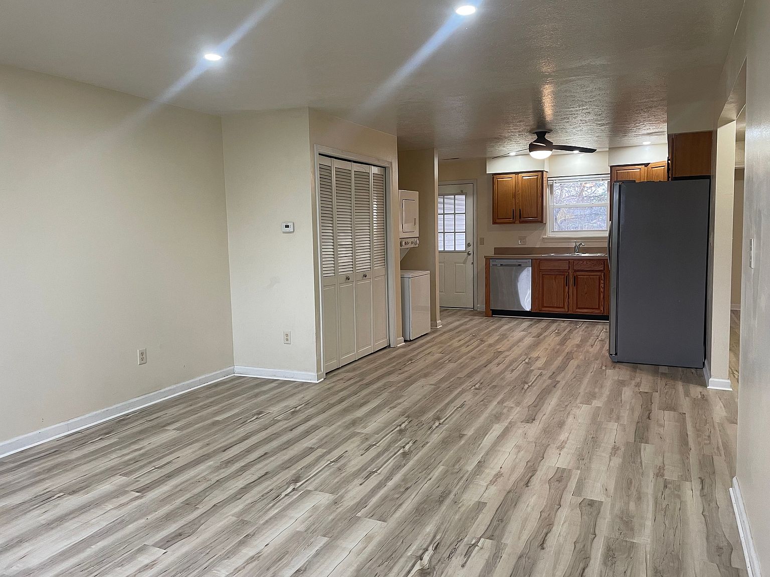 5343 W River Rd #5343, Lorain, OH 44055 | Zillow