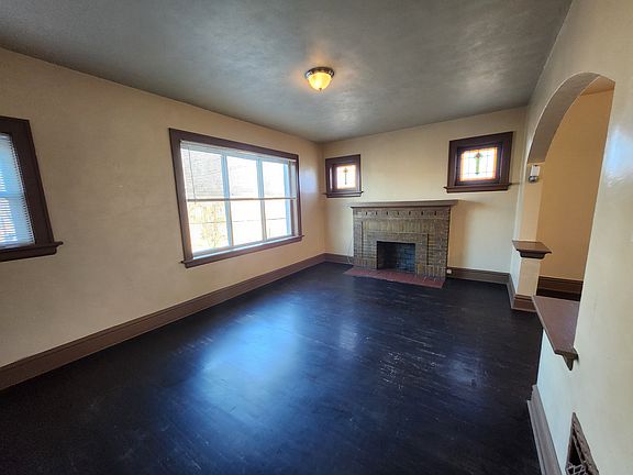 4th image of 3400 Osage St Floor 2
