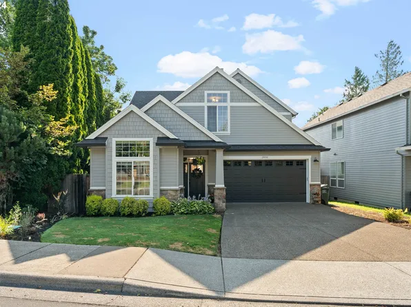 2830 NW Robinia Ln, Portland, OR 97229