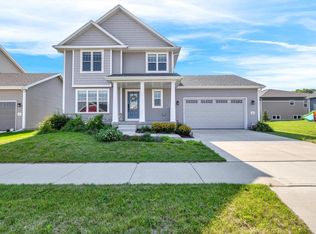 2007 Waterfall Way, Madison, WI 53718