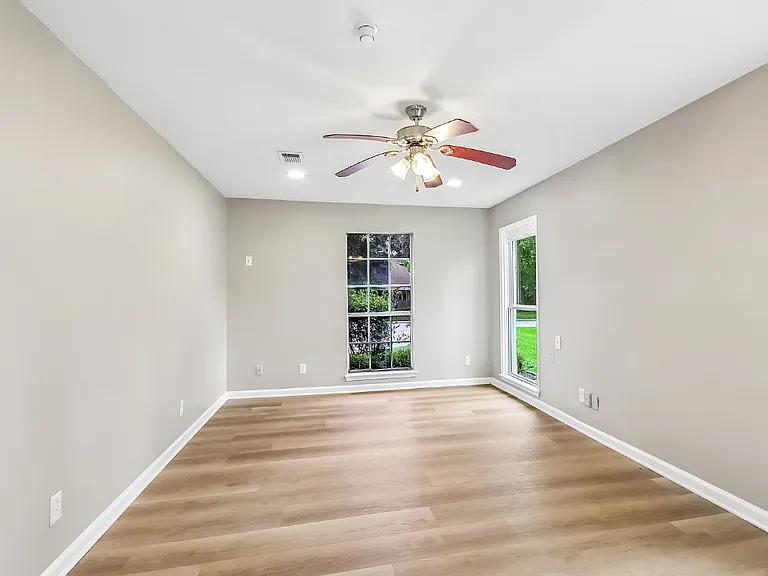 16214 Port O Call St — Photo 12